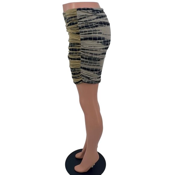 Free People Tire Died Contrasting Bodycon Ruched Mini Skirt - Picture 9 of 16